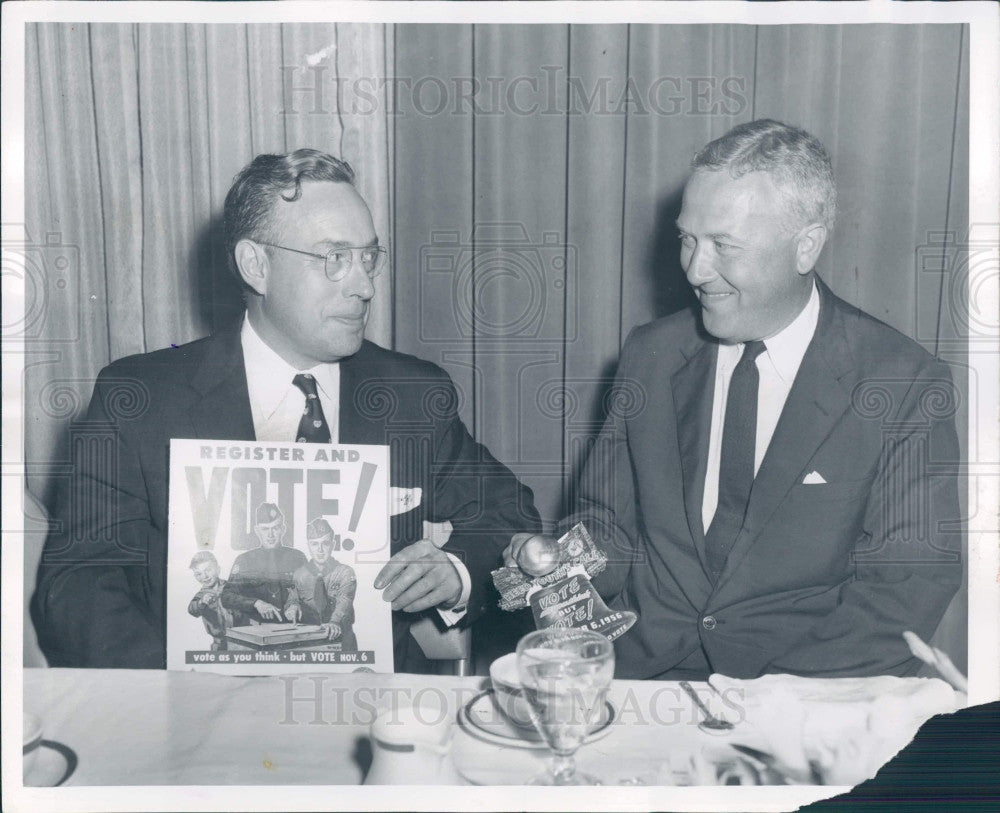 1956 Freedom Foundation Kenneth Wells Press Photo - Historic Images