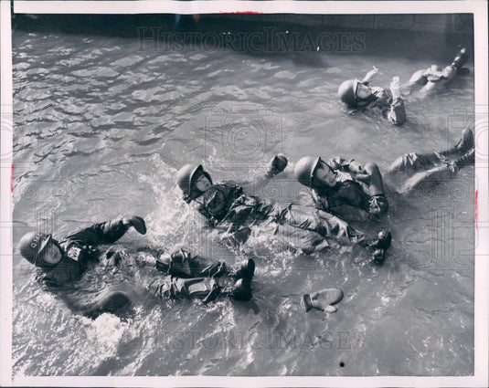 1951 US Army Unsinkable Suits Press Photo - Historic Images