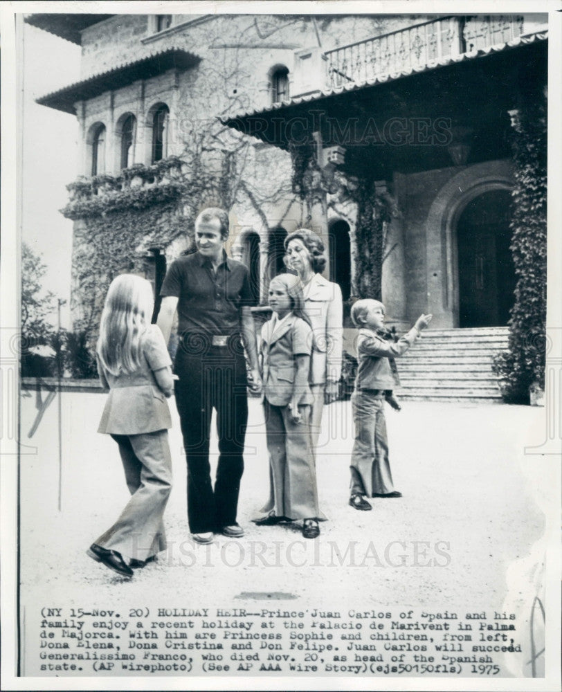 1975 Spain King Juan Carlos I Queen Sophia Press Photo - Historic Images