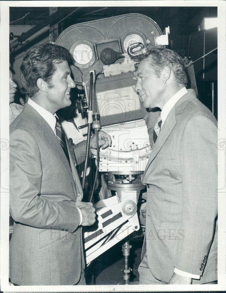 1970 Actors Robert Stack and Robert Finch Press Photo - Historic Images