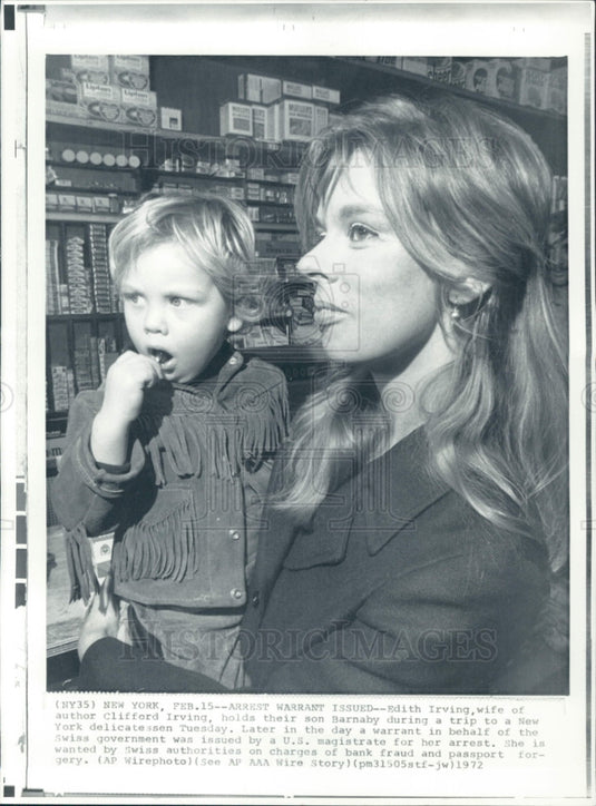 1972 Edith Irving Howard Hughes Autobigraphy Hoax Photo - Historic Images
