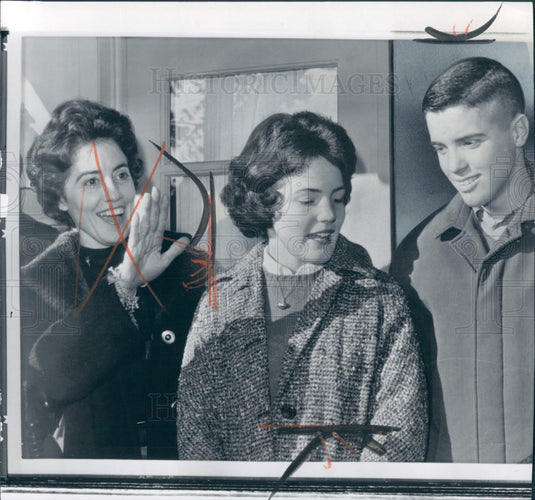 1962 Astronaut John Glenn's Family Press Photo - Historic Images