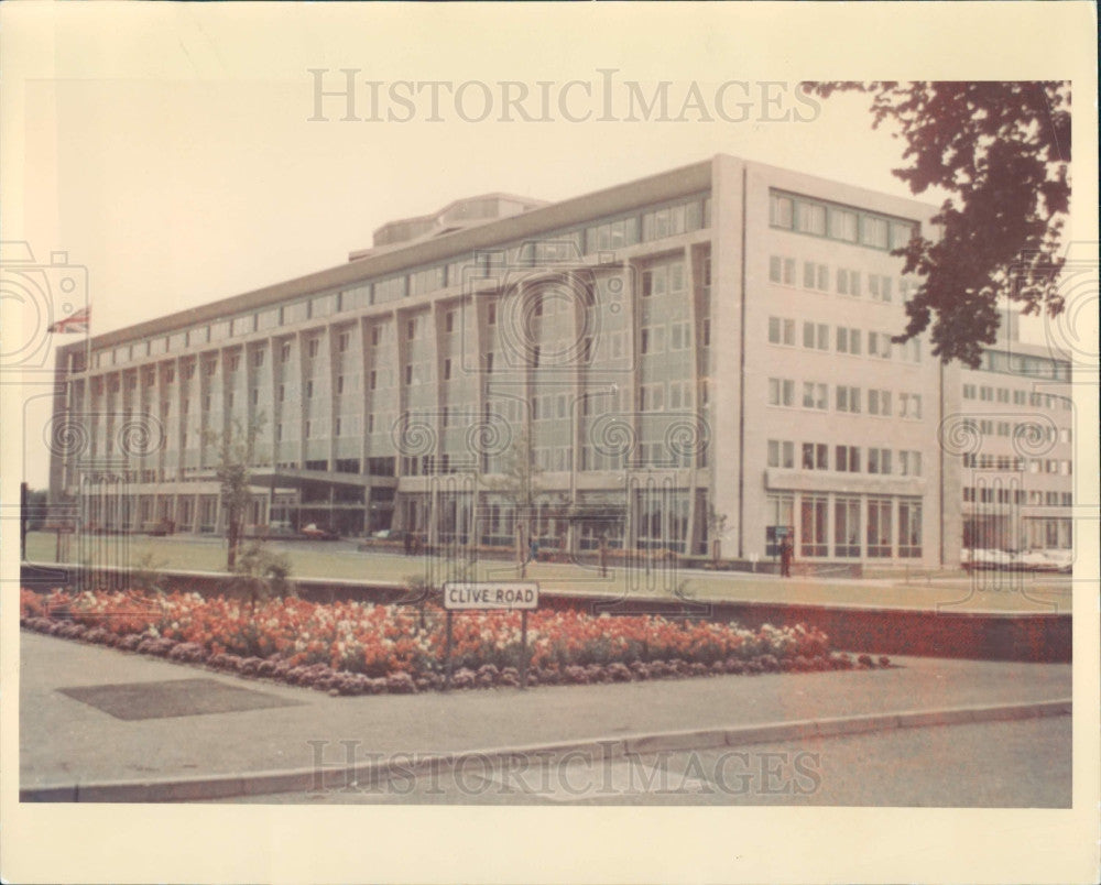 1984 Ford Motor Brentwood Great Britain Press Photo - Historic Images