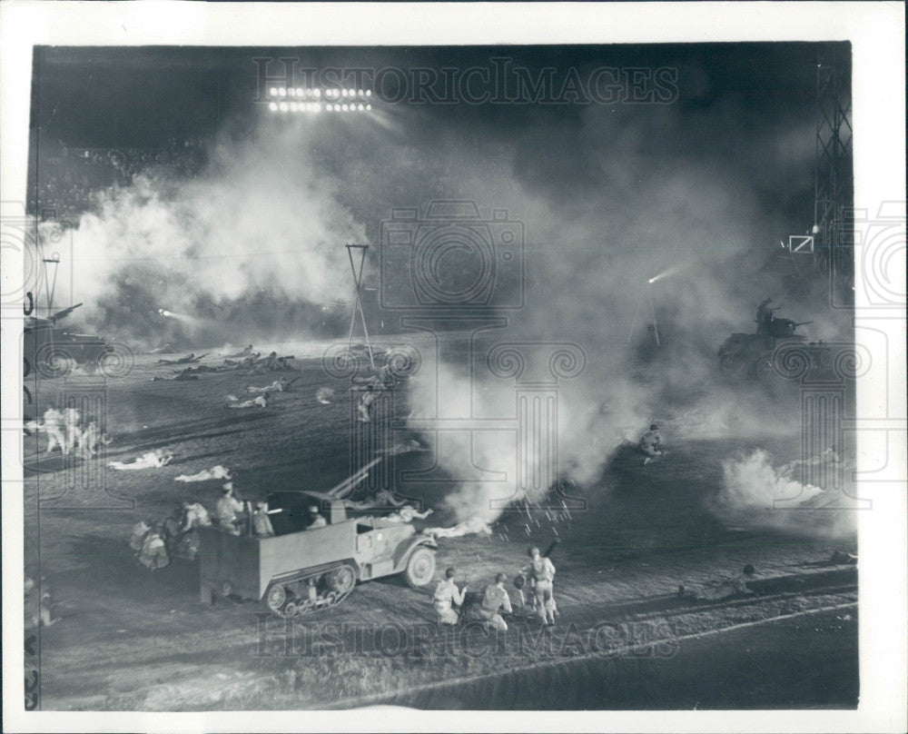 1942 Army Show Detroit Press Photo - Historic Images