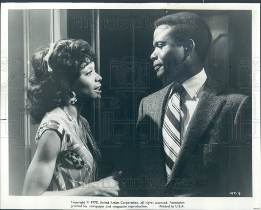 1970 Actors Sidney Poitier & Beverly Todd Press Photo - Historic Images