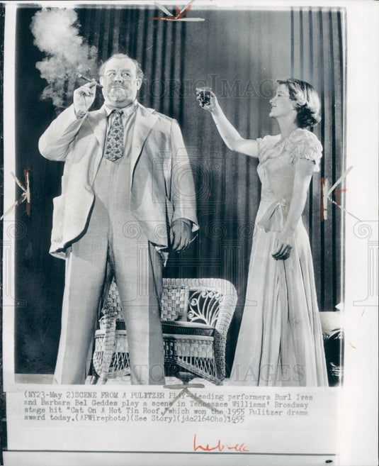 1955 Actors Burl Ives & Barbara Bel Geddes Press Photo - Historic Images