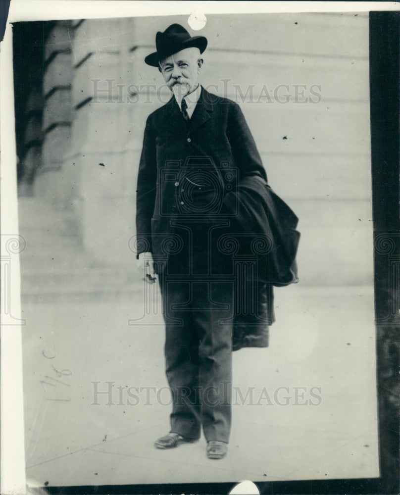 1923 Mass. Senator Henry Cabot Lodge Press Photo - Historic Images