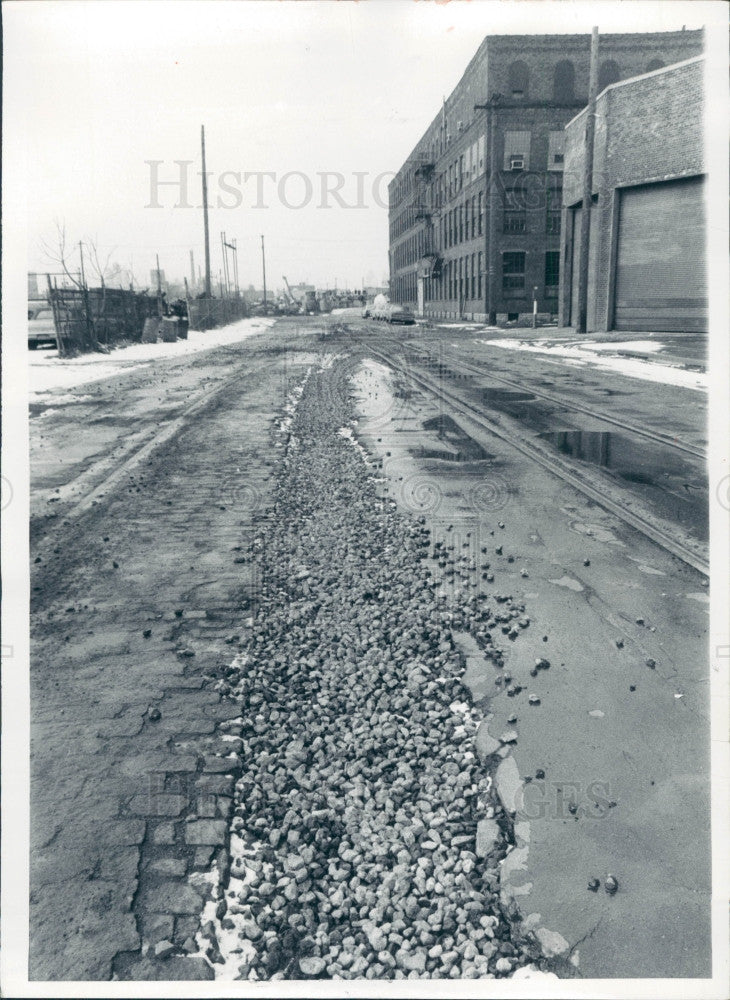 1971 US Rubber Company Press Photo - Historic Images