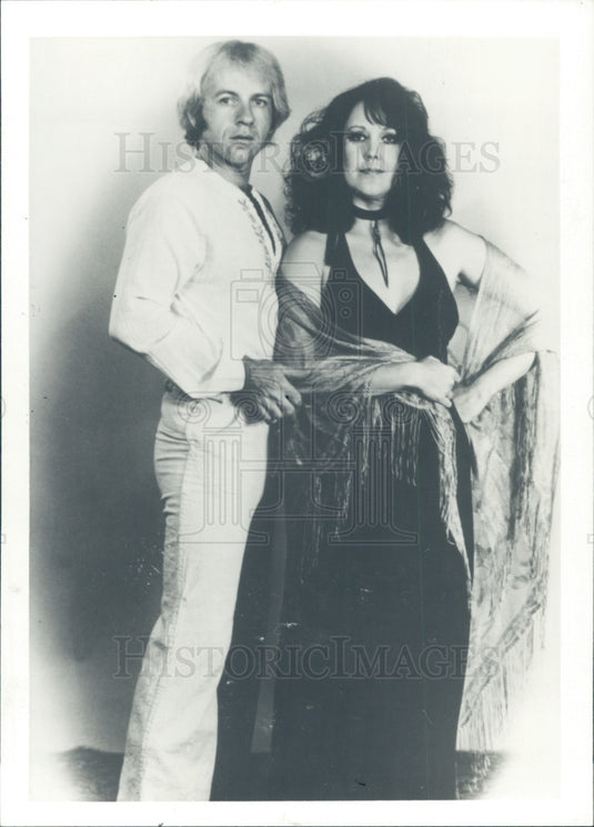 1979 Singers Mike & Barbara Smith Press Photo - Historic Images