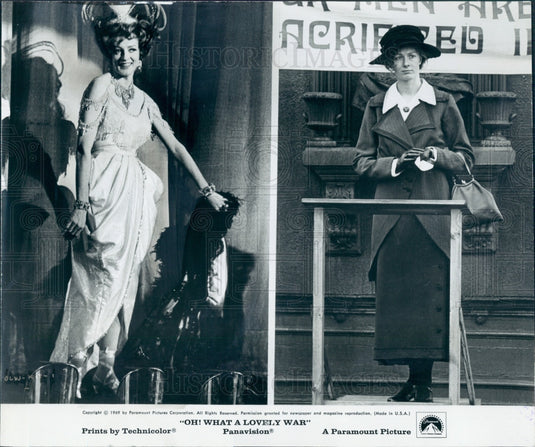 1969 Actress Maggie Smith Press Photo - Historic Images
