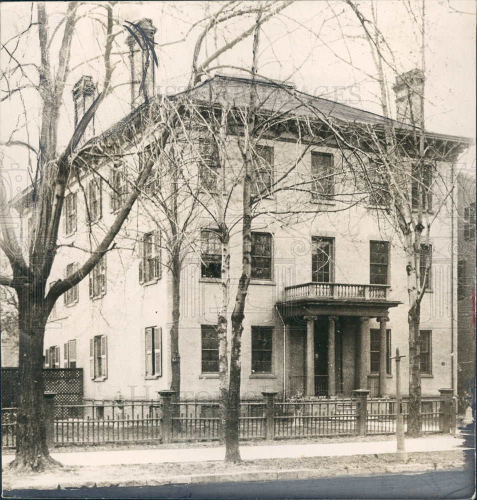 1927 Univ Detroit 1st Classes Press Photo - Historic Images