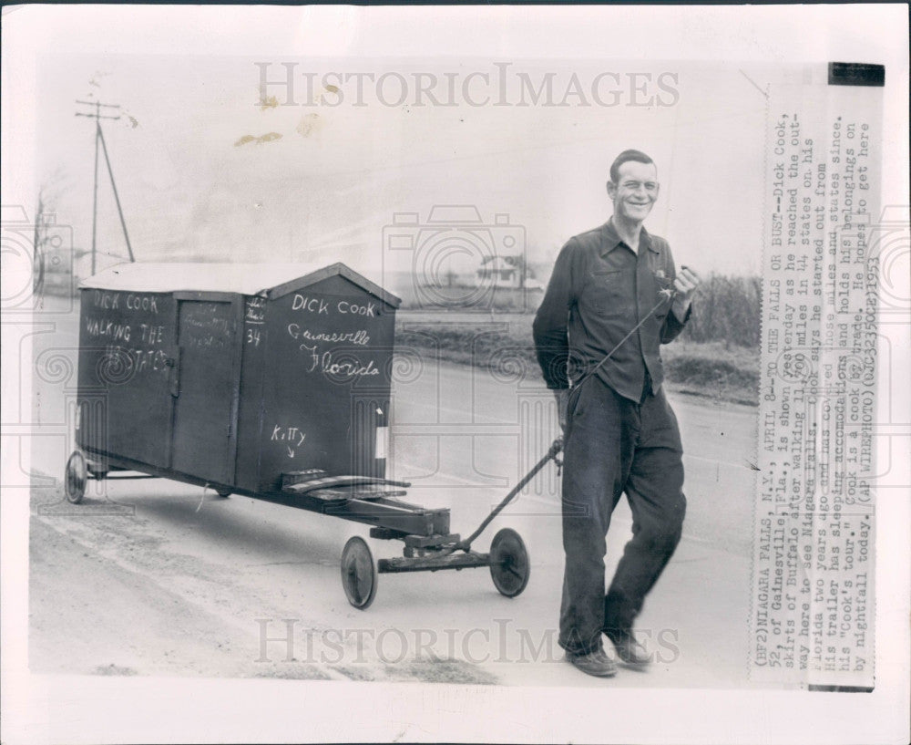 1953 Dick Cook Walk Florida to Niagra Falls Press Photo - Historic Images