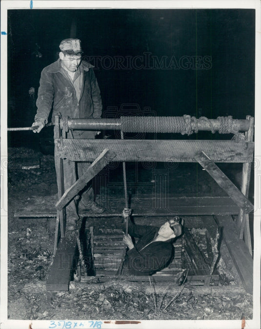 1938 Manganese Mining Press Photo - Historic Images