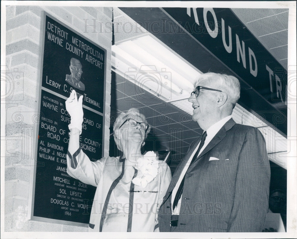 1966 Detroit Road Commissioner Leroy Smith Press Photo - Historic Images