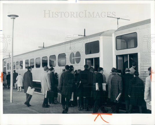 1968 Toronto Canada Commuter Railways Press Photo - Historic Images