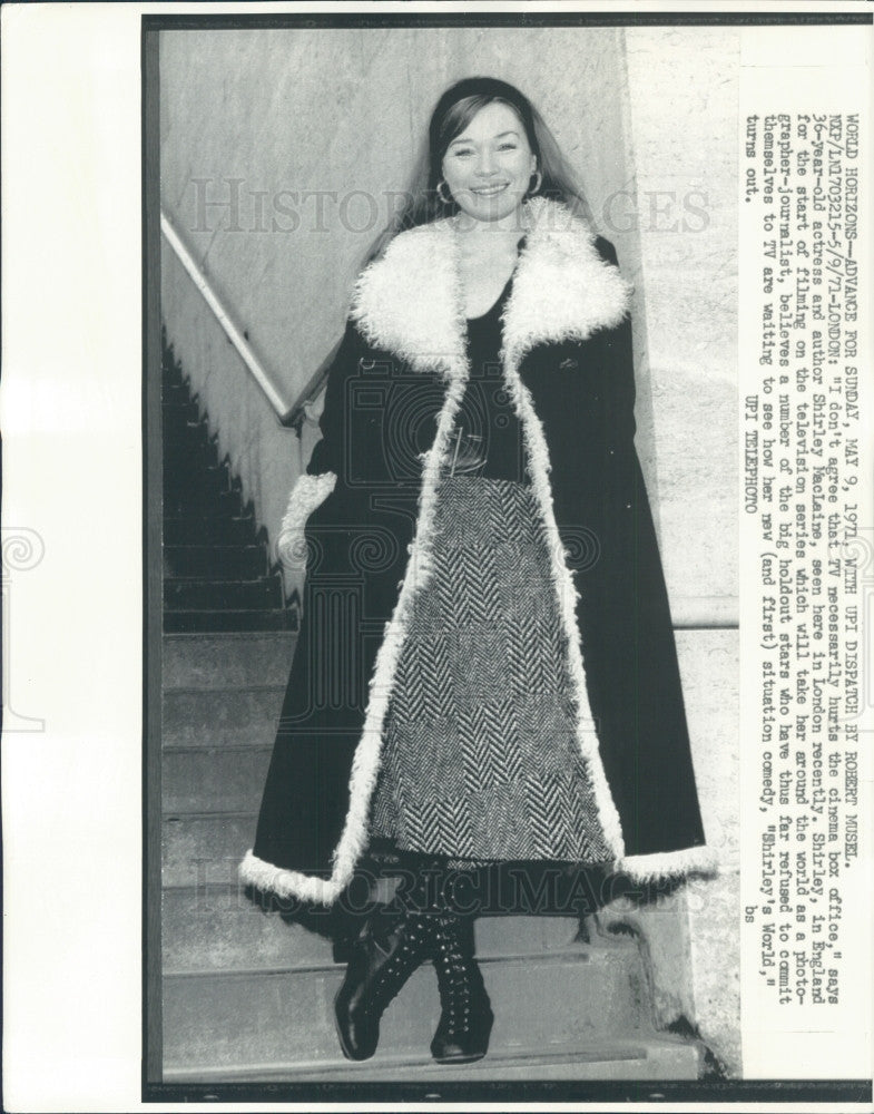 1971 Actress Shirley MacLaine Press Photo - Historic Images