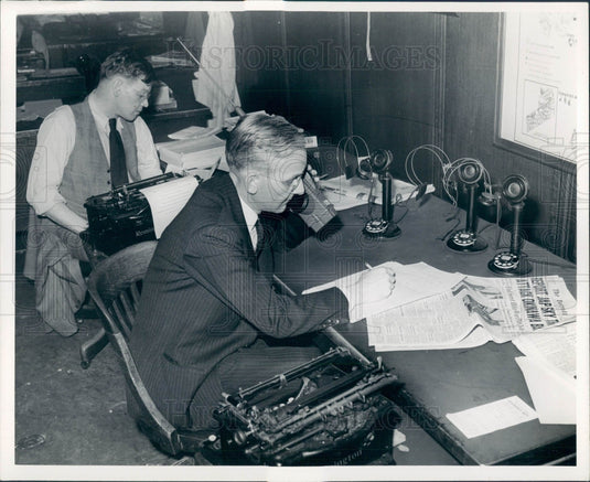 1946 Detroit News Radio Handie Talkie Press Photo - Historic Images