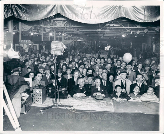 1946 Detroit News TV 1st Broadcast Press Photo - Historic Images