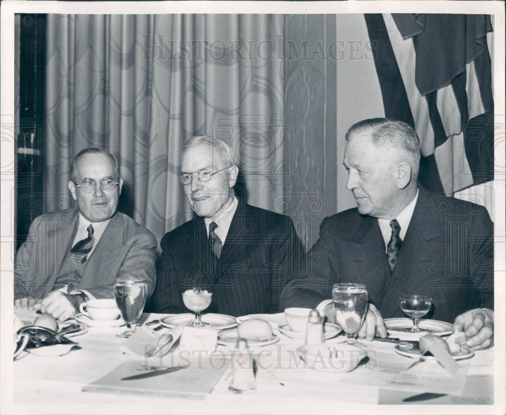 1945 Detroit Webber Eaman Rockefeller Press Photo - Historic Images