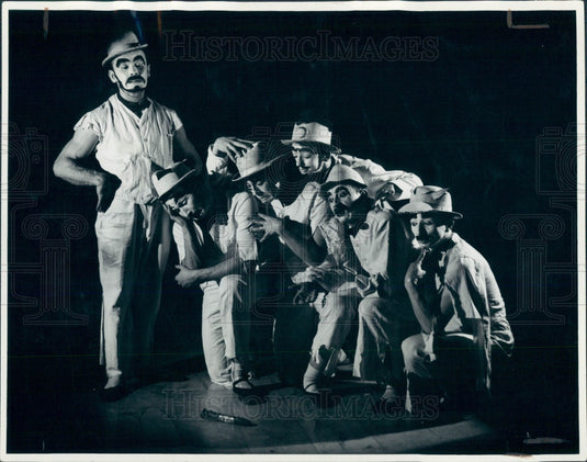 1940 Kostin Group Ballet Press Photo - Historic Images