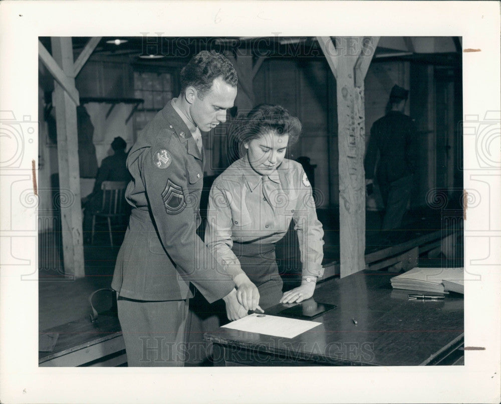 1945 Detroit MI William M. Donnelly Press Photo - Historic Images