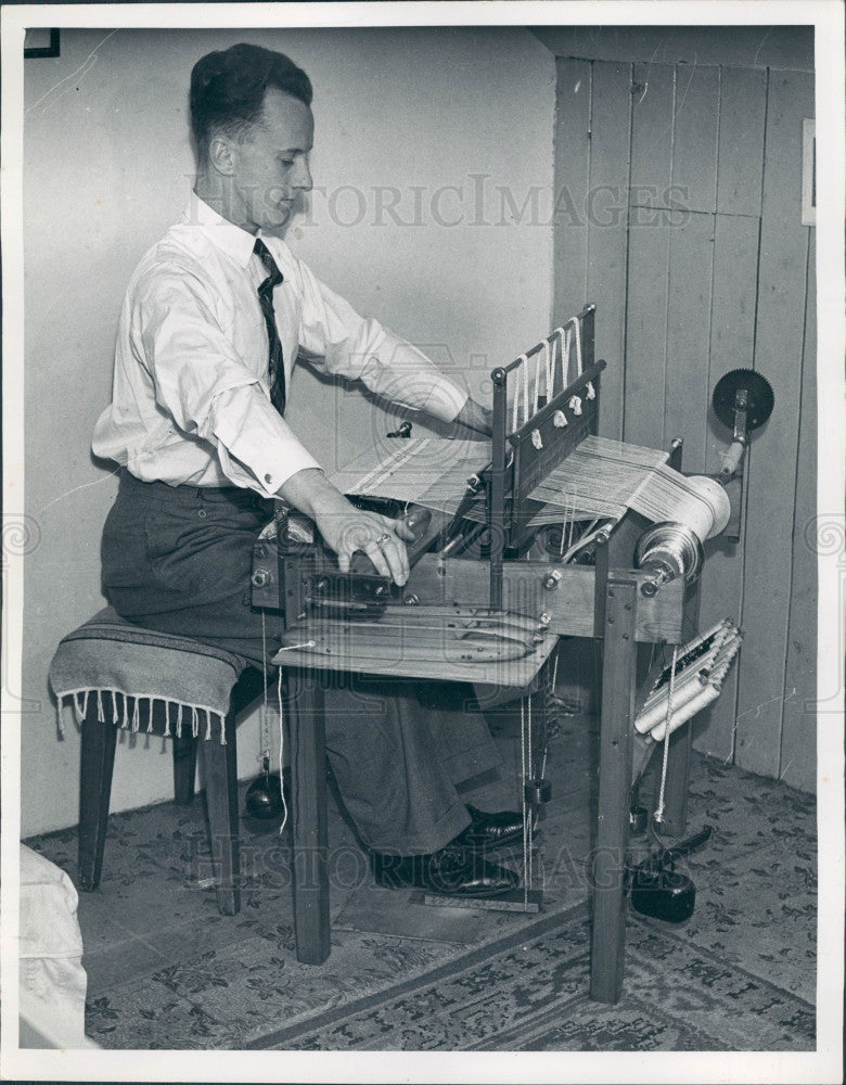 1948 Farsley GB Wilkinson Handmade Loom Press Photo - Historic Images