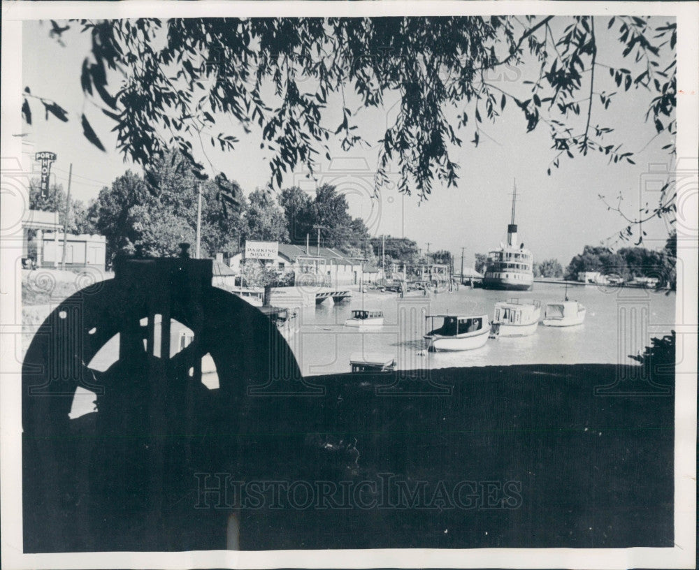 1949 Ontario Canada Port Dalhousie Press Photo - Historic Images