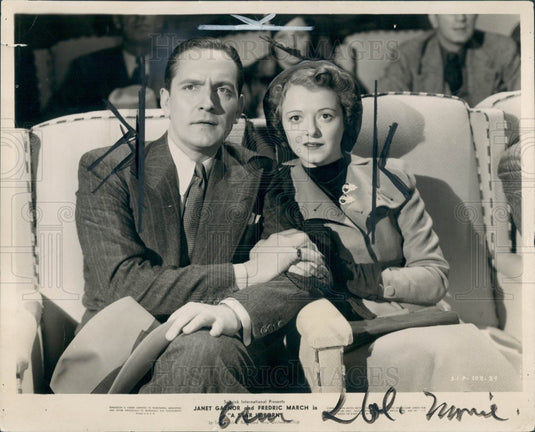 1937 Actors Janet Gaynor & Fredric March Press Photo - Historic Images