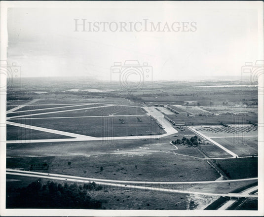 1946 MI Willow Run Airport Aerial Press Photo - Historic Images