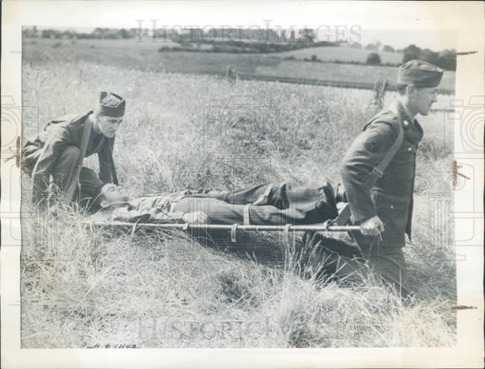 1943 US Army Adjustable Litter Press Photo - Historic Images