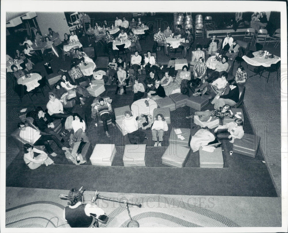 1968 Detroit Restaurant The Ninge Press Photo - Historic Images