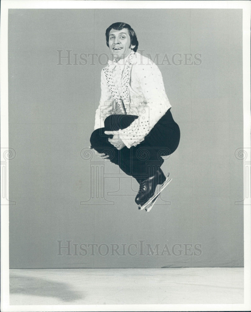 1975 Ice Follies Skater Richard Dwyer Press Photo - Historic Images