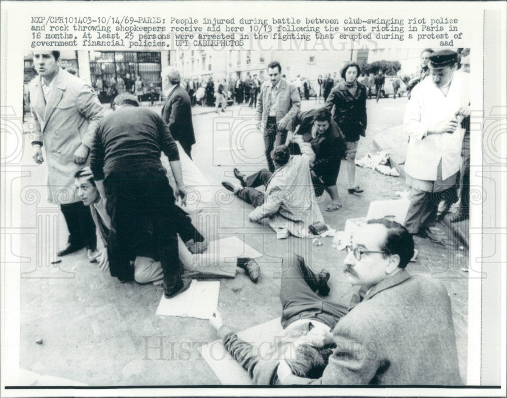 1969 Paris France Government Fin Protest Press Photo - Historic Images