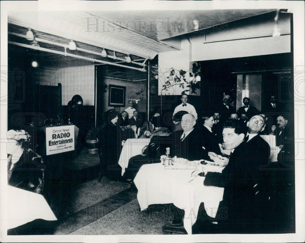 1937 Detroit News Radio Liberty Kitchen Press Photo - Historic Images