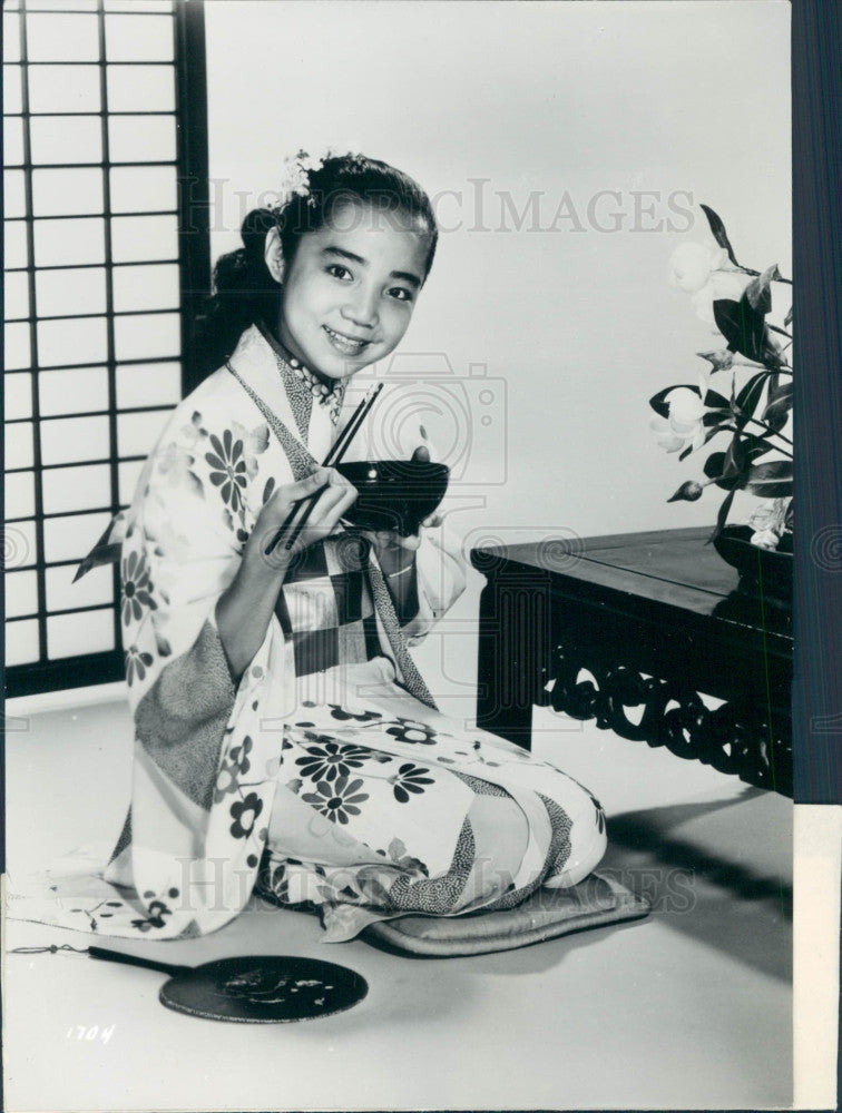 1957 Actress Mitsuko Sawamura Press Photo - Historic Images