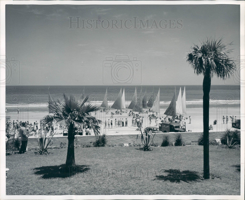 1946 Daytona Beach FL Sand Sailing Press Photo - Historic Images