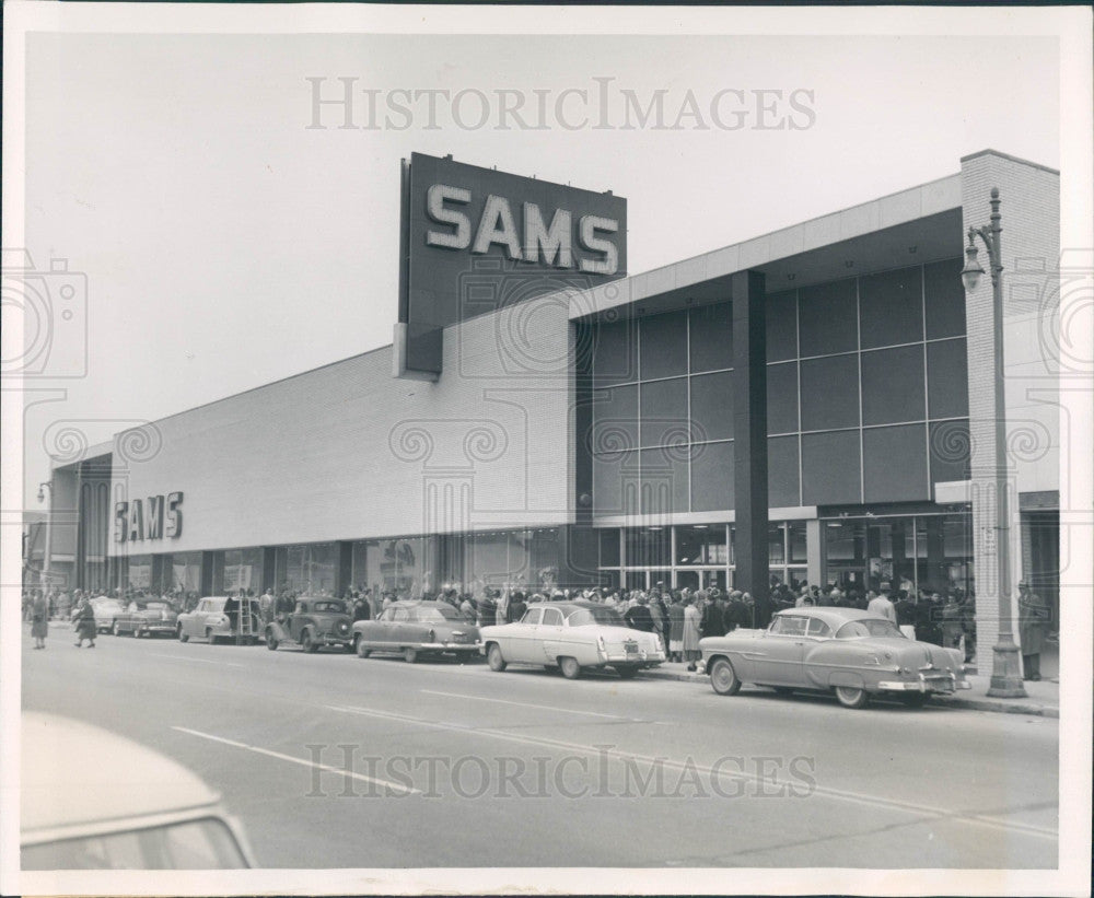 Undated Dearborn MI Sams Opening Press Photo - Historic Images