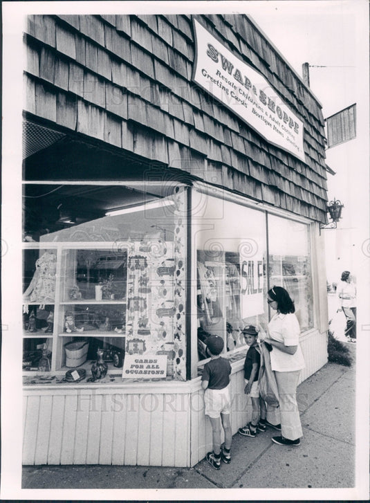 1972 Detroit MI Store Swap & Shoppe Press Photo - Historic Images