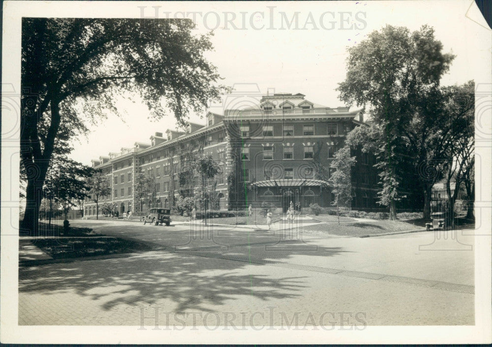 1929 Univ of Iowa Press Photo - Historic Images