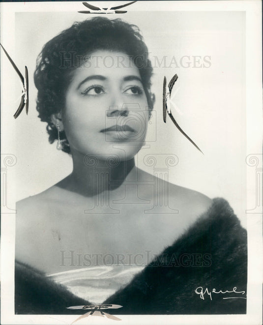1957 Opera Singer Mattiwilda Dobbs Press Photo - Historic Images