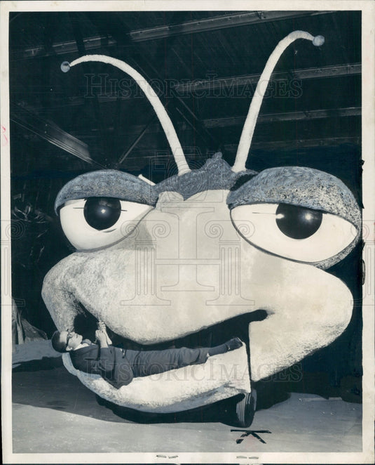 1957 Detroit Times Writer Arnold Hirsch Press Photo - Historic Images