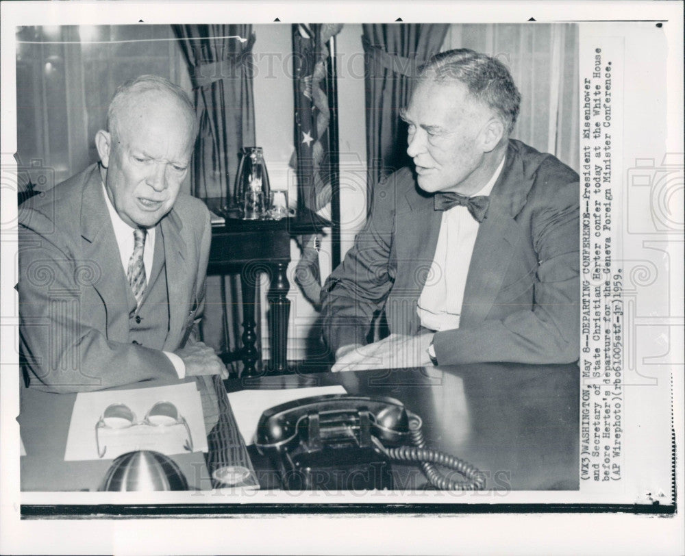 1959 US Pres Eisenhower &amp; Christain Herter Press Photo - Historic Images