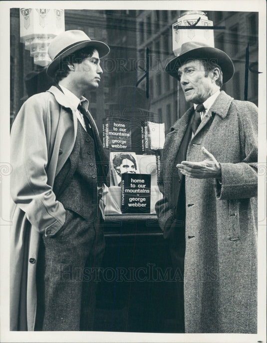 1979 Actors Chris Sarandon & Hurd Hatfield Press Photo - Historic Images