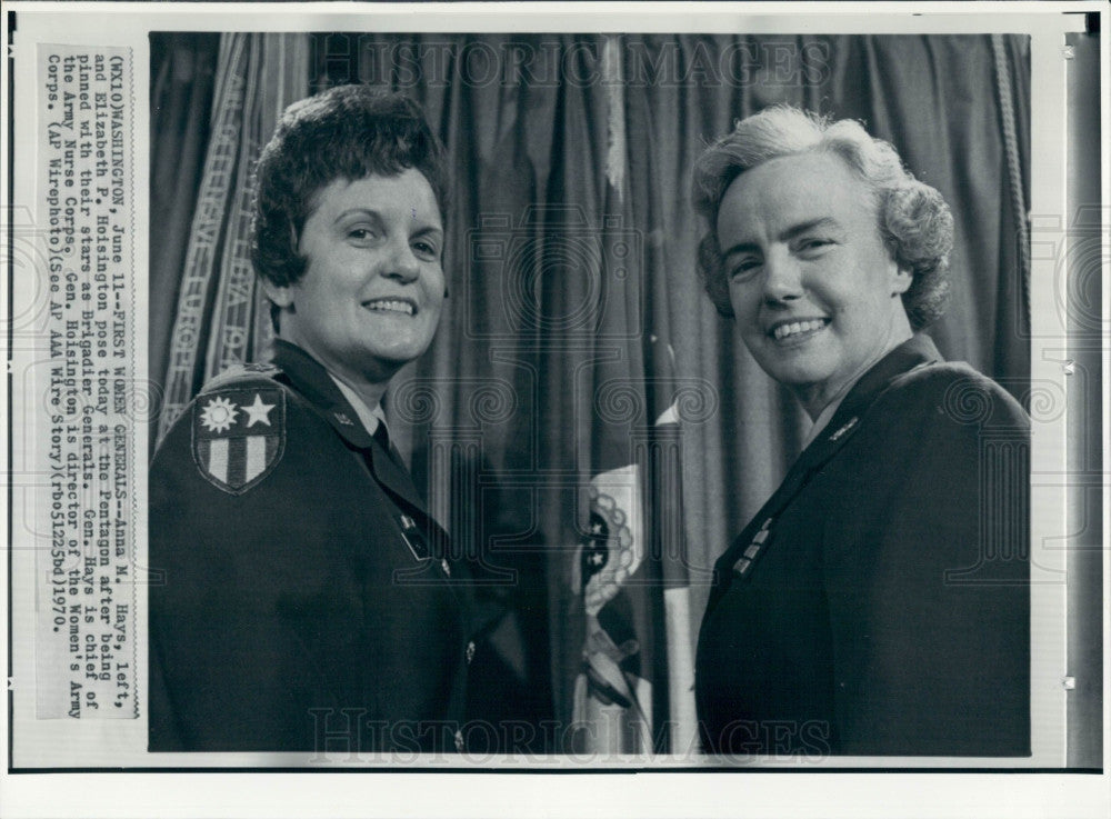 1970 1st US Army Female Gen Hays &amp; Hoisington Photo - Historic Images