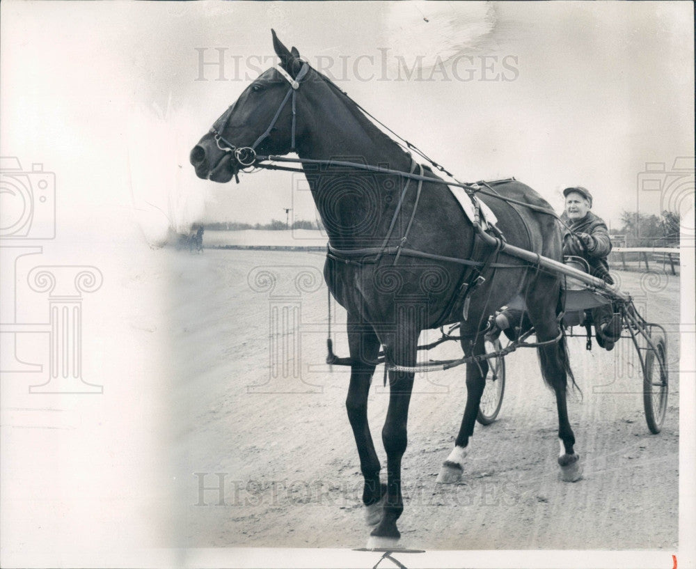 1958 Horse Trainer Kathryn Hannick &amp; Fern Dillard Photo - Historic Images