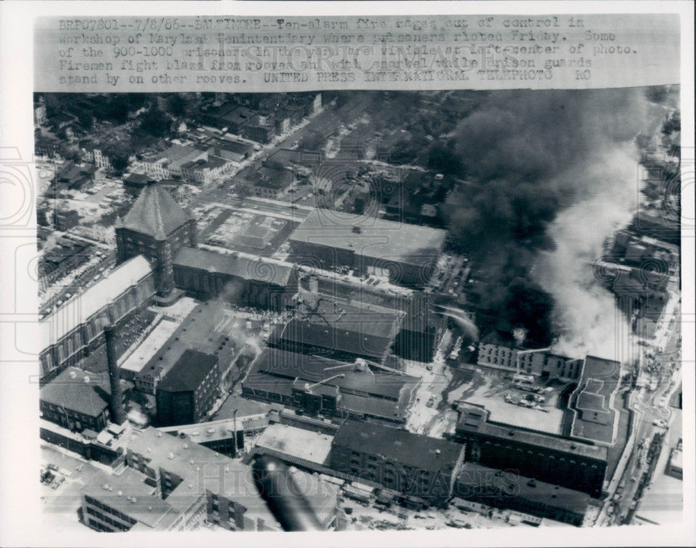 1966 Maryland Penitentiary Fire Press Photo - Historic Images