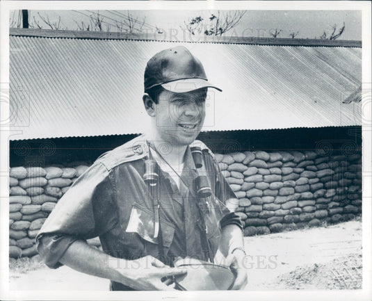 1968 Reporter Robert Pisor Press Photo - Historic Images