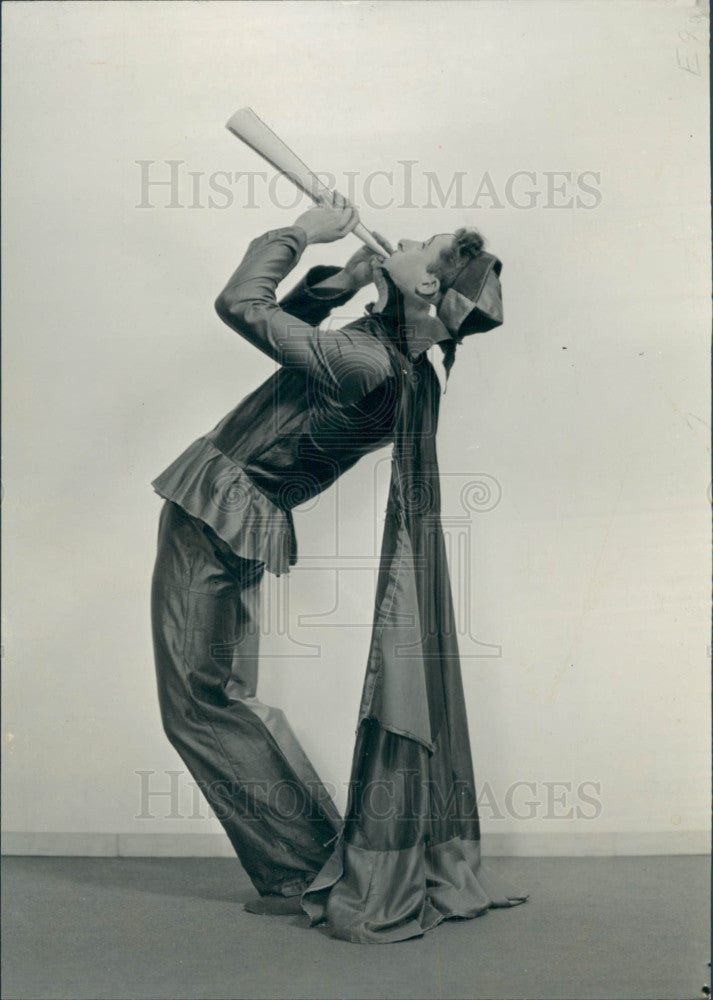 1934 Detroit Univ of MI Pied Piper Press Photo - Historic Images