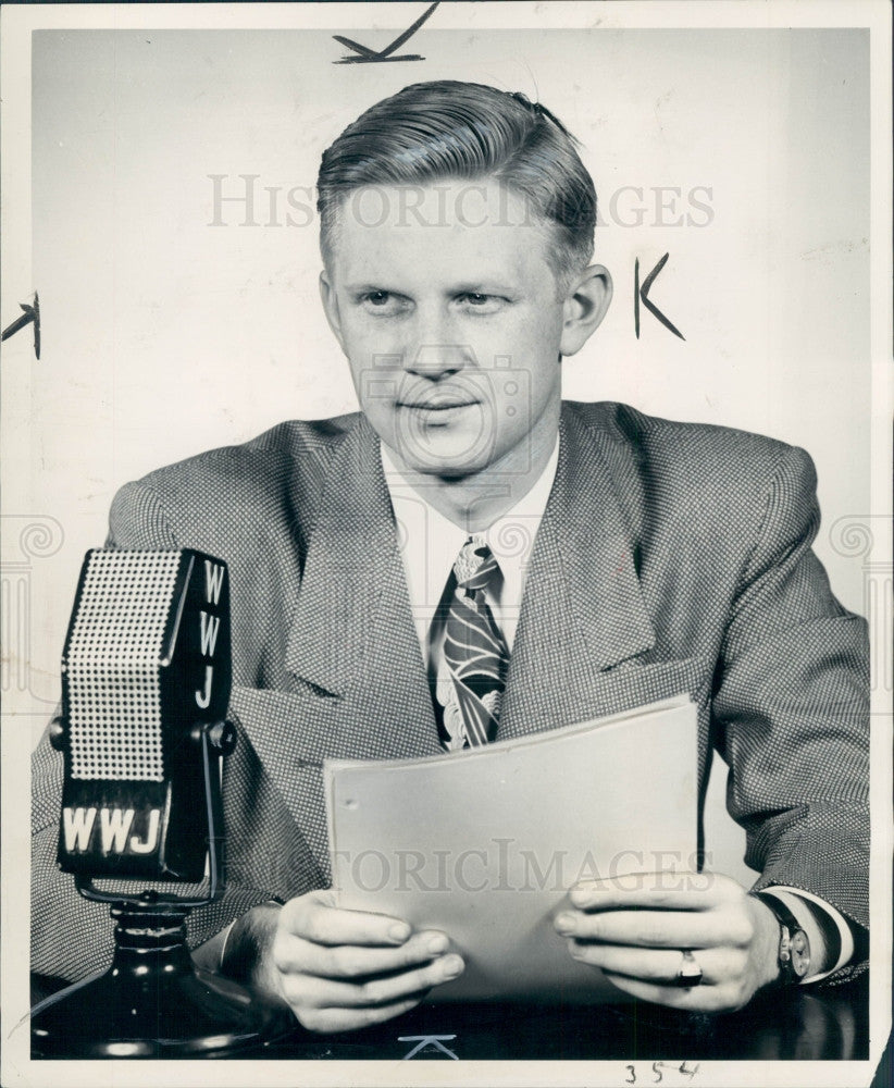 1949 Detroit WWJ Announcer Carl Cederberg Press Photo - Historic Images