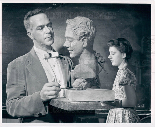 1955 Artist Richard Hill Press Photo - Historic Images